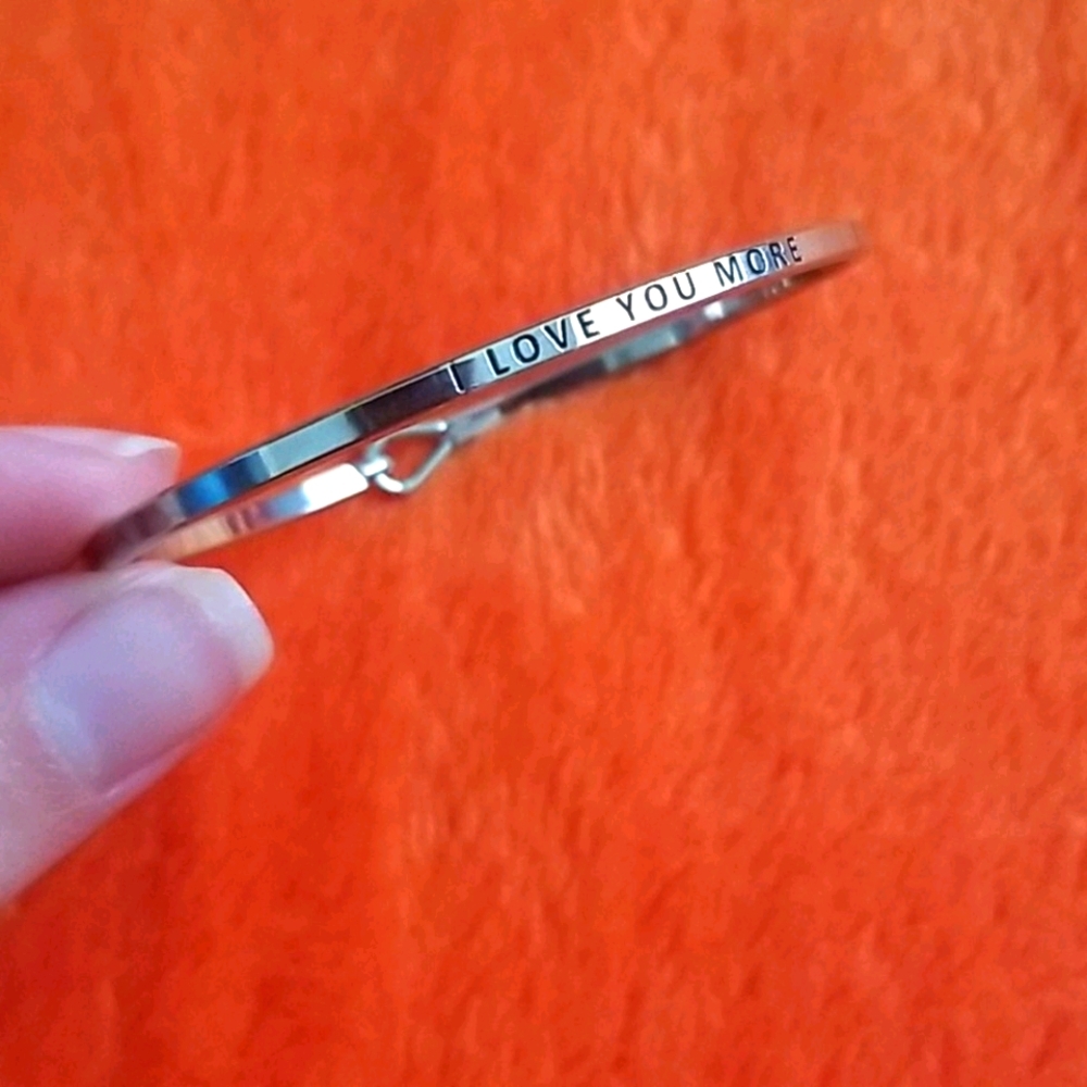 Simple silver bracelet